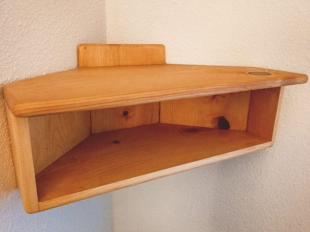 corner shelf